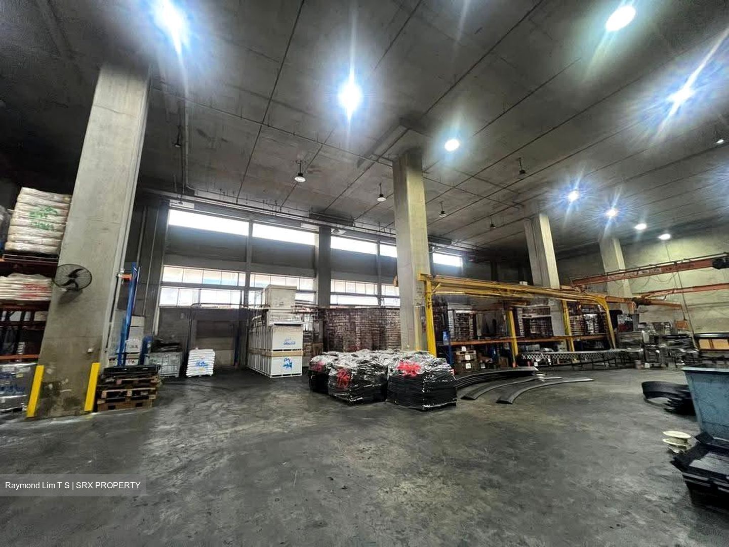 Joo Koon Road (D22), Factory #613318251